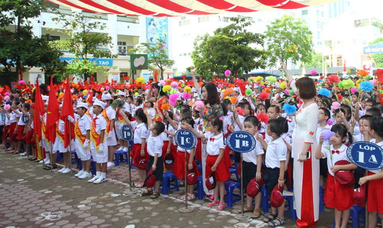 Ngày hội khai giảng của học sinh ảnh 4